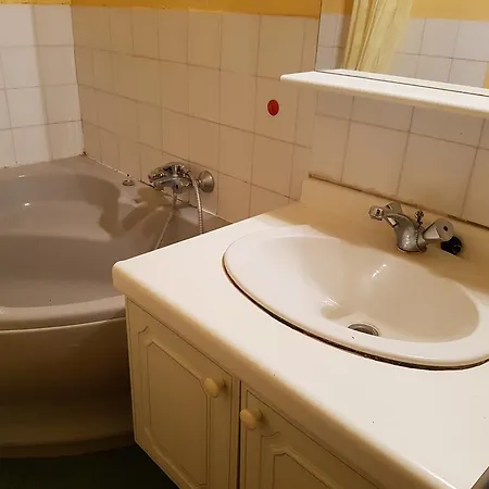 Appartement Rue Braille Διαμέρισμα